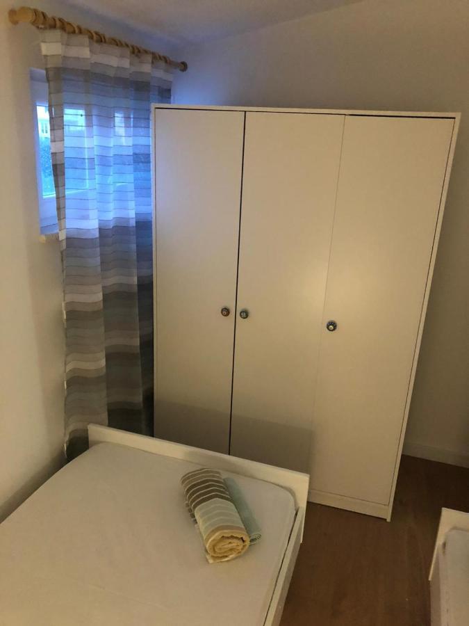 Apartments Dara Рогозница Екстериор снимка